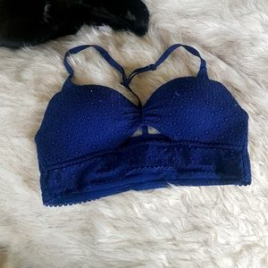 VS wireless bra